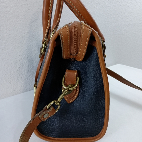 Dooney & Bourke Vintage AWL Navy Zip Top Large Satchel Crossbody - Picture 3 of 12